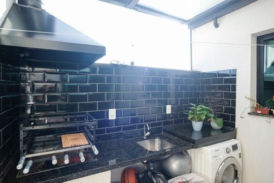 Varanda e área de serviço de apartamento à venda com 2 quartos, 53m² em Campestre, São Caetano do Sul