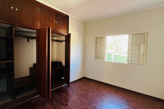 Casa para alugar com 4 quartos, 200m² em Parque Taquaral, Campinas