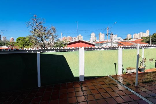 Casa para alugar com 4 quartos, 200m² em Parque Taquaral, Campinas