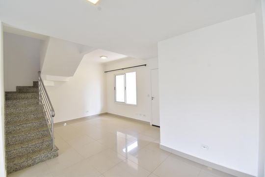 Sala/Cozinha de casa de condomínio para alugar com 3 quartos, 96m² em Abranches, Curitiba