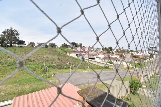 Vista do Quarto 2 de casa de condomínio para alugar com 3 quartos, 96m² em Abranches, Curitiba