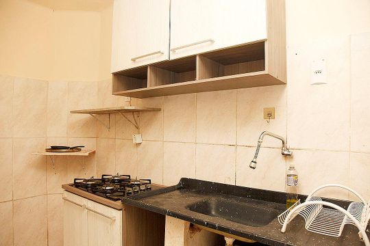 Cozinha de apartamento para alugar com 1 quarto, 50m² em Centro Histórico, Porto Alegre