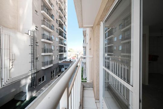 Sala/Cozinha de apartamento para alugar com 1 quarto, 24m² em Vila Ré, São Paulo