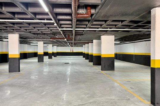 Garagem de apartamento à venda com 2 quartos, 57m² em Jardim Torres Sao Jose, Jundiaí