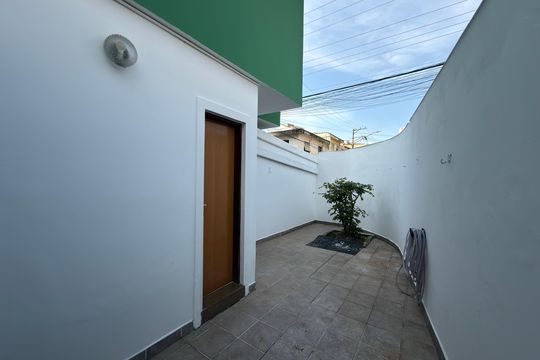 Quintal de casa para alugar com 4 quartos, 255m² em Jardim do Mar, São Bernardo do Campo