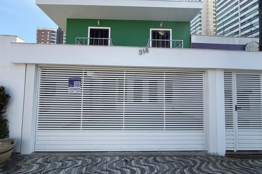 Fachada de casa para alugar com 4 quartos, 255m² em Jardim do Mar, São Bernardo do Campo