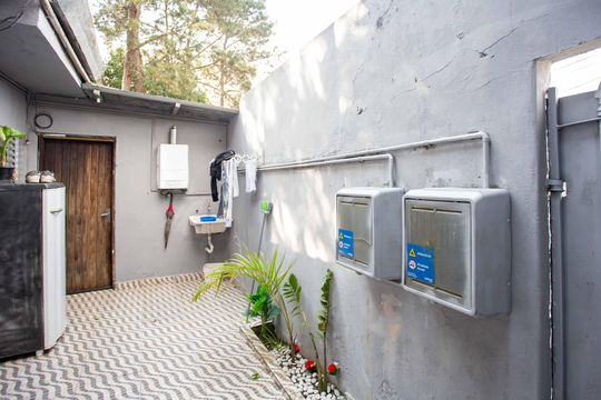 Área comum de casa para alugar com 1 quarto, 30m² em Vila Guacuri, Diadema