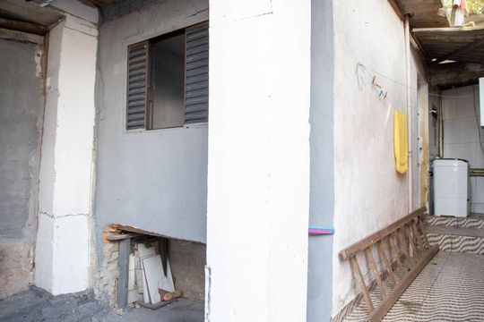 Área comum de casa para alugar com 1 quarto, 30m² em Vila Guacuri, Diadema