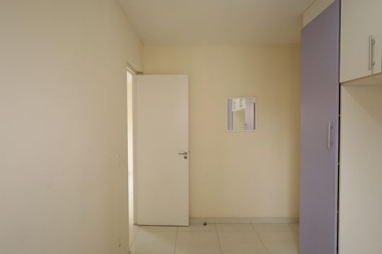 Quarto 1 de apartamento à venda com 2 quartos, 50m² em Jardim Ubirajara, São Paulo