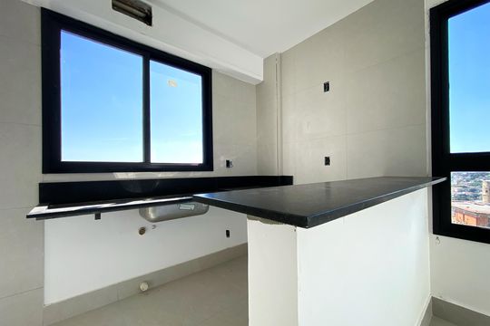 Cozinha de apartamento à venda com 2 quartos, 57m² em Buritis, Belo Horizonte