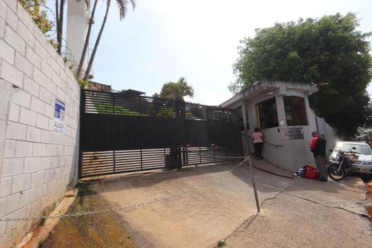 Fachada de apartamento para alugar com 2 quartos, 48m² em Conjunto Promorar Sapopemba, São Paulo