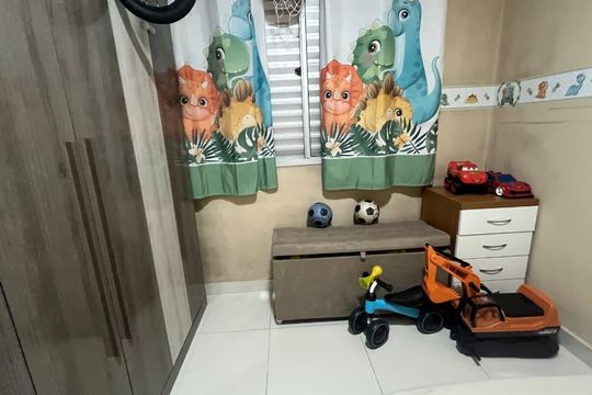 Quarto 2 de apartamento para alugar com 2 quartos, 52m² em Vila Urupes, Suzano