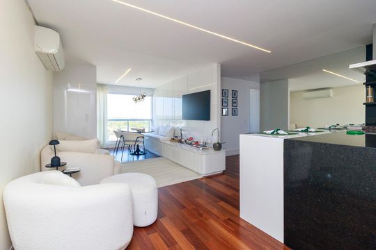 Apartamento à venda com 2 quartos, 71m² em Campo Belo, São Paulo