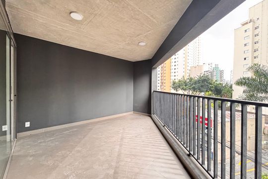 Varanda de kitnet/studio à venda com 1 quarto, 37m² em Vila Olímpia, São Paulo