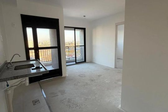 Cozinha de apartamento à venda com 2 quartos, 43m² em Vila Santa Edwiges, São Paulo
