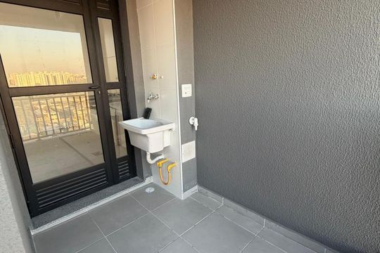 Área de serviço de apartamento à venda com 2 quartos, 43m² em Vila Santa Edwiges, São Paulo