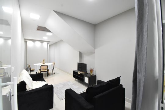 Apartamento para alugar com 2 quartos, 66m² em Centro, Curitiba