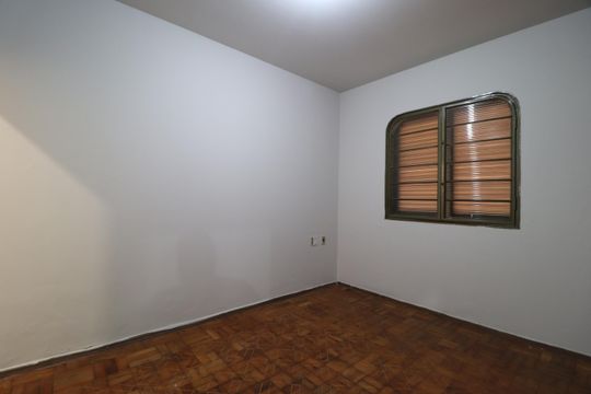 Quarto 3 - Suíte de apartamento para alugar com 4 quartos, 80m² em Osvaldo Rezende, Uberlândia