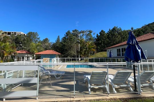 Área comum - Piscina de apartamento para alugar com 2 quartos, 54m² em Pedra Branca, Palhoça