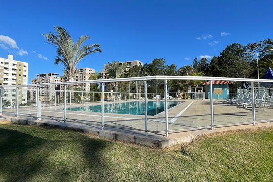 Área comum - Piscina de apartamento para alugar com 2 quartos, 54m² em Pedra Branca, Palhoça