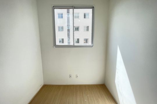 Quarto 2 de apartamento para alugar com 2 quartos, 43m² em Jaguaré, São Paulo