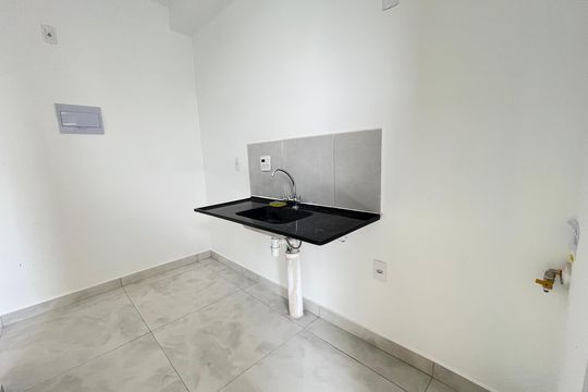 Cozinha de apartamento para alugar com 2 quartos, 43m² em Jaguaré, São Paulo