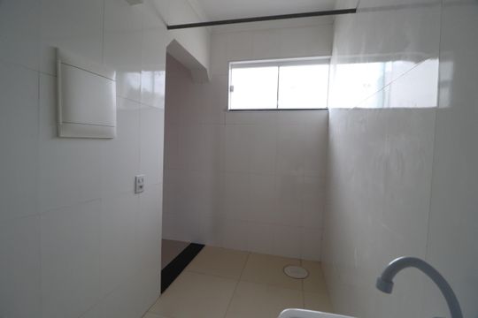 Área de Serviço de apartamento para alugar com 3 quartos, 132m² em Santa Mônica, Uberlândia