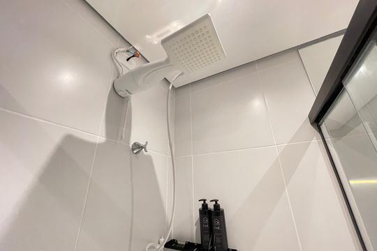Banheiro de apartamento à venda com 1 quarto, 27m² em Butantã, São Paulo