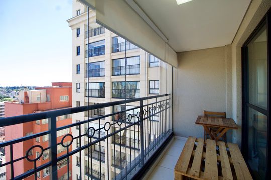 Sacada de apartamento para alugar com 1 quarto, 35m² em Centro, Curitiba