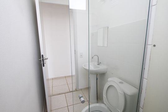 Banheiro Social de apartamento para alugar com 2 quartos, 47m² em Jk, Contagem