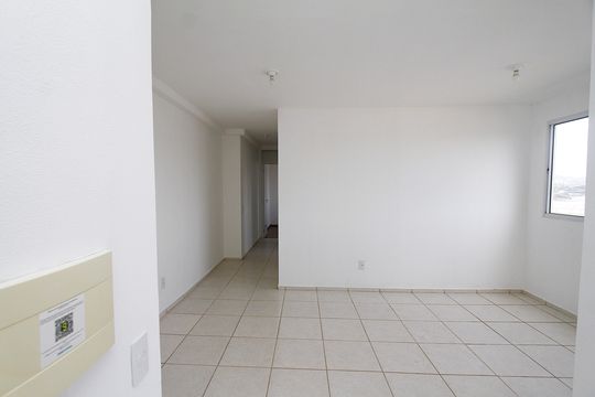 Sala de apartamento para alugar com 2 quartos, 47m² em Jk, Contagem