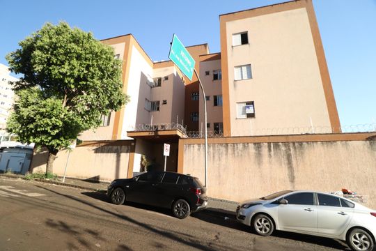 Fachada de apartamento para alugar com 3 quartos, 95m² em Tabajaras, Uberlândia