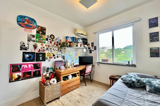 Apartamento para alugar com 3 quartos, 110m² em Gávea, Rio de Janeiro