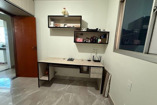 Quarto de apartamento para alugar com 2 quartos, 42m² em Bom Jesus, Uberlândia