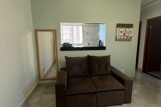 Sala de apartamento para alugar com 2 quartos, 42m² em Bom Jesus, Uberlândia