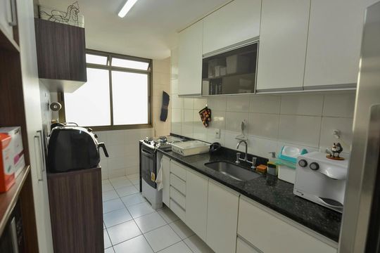 Cozinha de apartamento para alugar com 4 quartos, 180m² em Tijuca, Rio de Janeiro