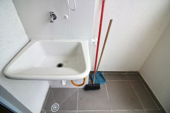Área de serviço de apartamento para alugar com 2 quartos, 39m² em Vila Campanela, São Paulo