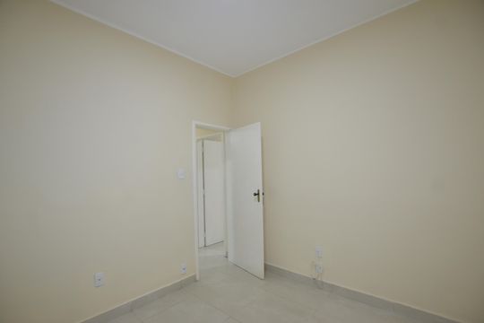 Quarto 1 Suite de casa para alugar com 2 quartos, 75m² em Campinho, Rio de Janeiro