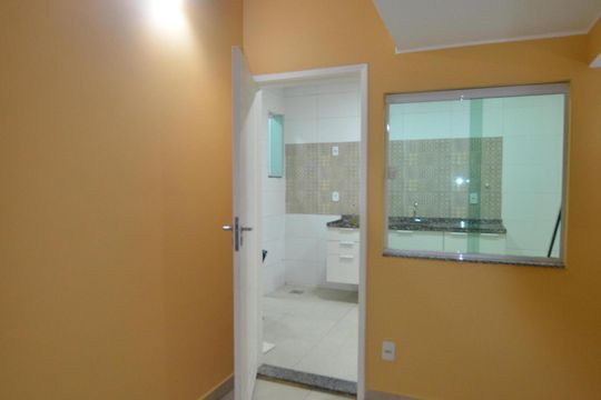 Hall de Entrada de casa para alugar com 2 quartos, 75m² em Campinho, Rio de Janeiro