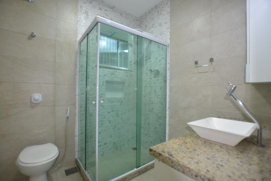 Banheiro Social de casa para alugar com 2 quartos, 75m² em Campinho, Rio de Janeiro