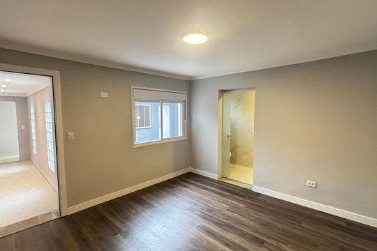 Suite de casa para alugar com 2 quartos, 106m² em Parque das Nações, Santo André