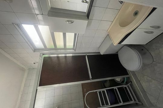 Área de Serviço de casa para alugar com 2 quartos, 75m² em Parque Sao Vicente, São Vicente