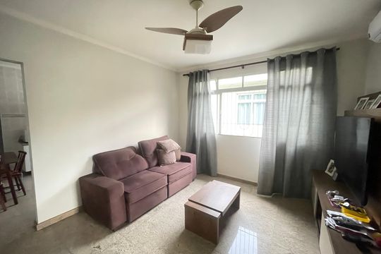Sala de casa para alugar com 2 quartos, 75m² em Parque Sao Vicente, São Vicente