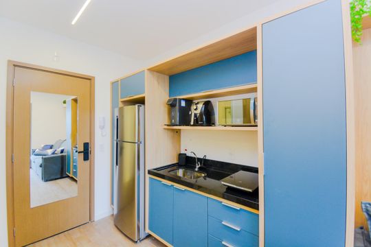 Cozinha de kitnet/studio para alugar com 1 quarto, 27m² em Centro, Guarulhos