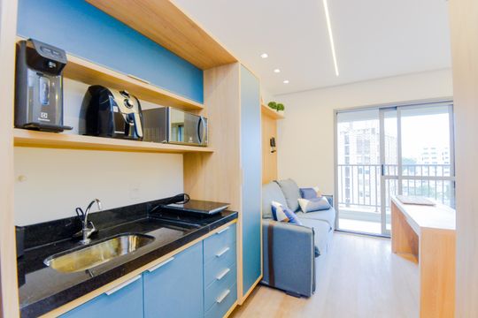 Cozinha de kitnet/studio para alugar com 1 quarto, 27m² em Centro, Guarulhos
