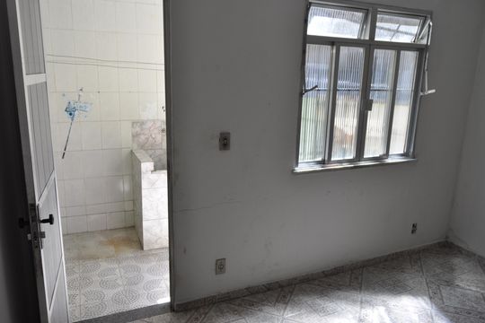 Casa para alugar com 2 quartos, 82m² em Cavalcanti, Rio de Janeiro