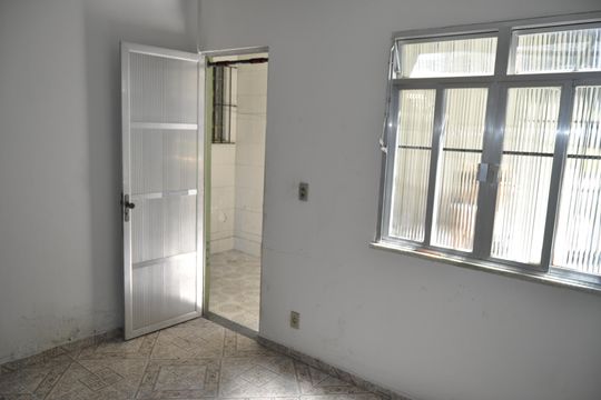 Casa para alugar com 2 quartos, 82m² em Cavalcanti, Rio de Janeiro