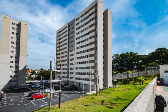 Fachada do bloco de apartamento para alugar com 2 quartos, 55m² em Mantiqueira, Belo Horizonte