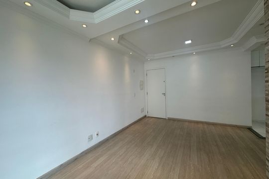 Sala de apartamento à venda com 3 quartos, 67m² em Bethaville I, Barueri