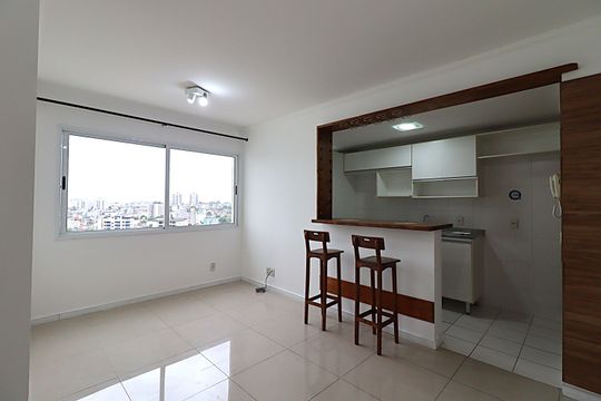 Apartamento para alugar com 3 quartos, 67m² em Vila Ipiranga, Porto Alegre